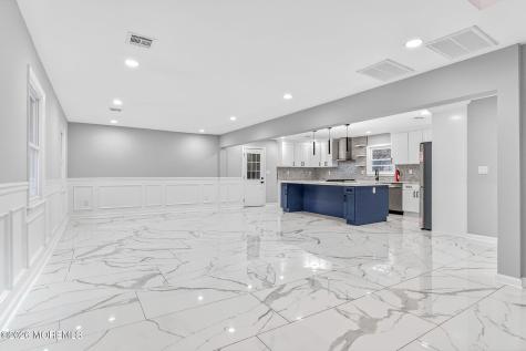6 Storer Court Morganville NJ 07751