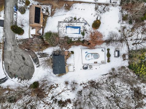 6 Storer Court Morganville NJ 07751