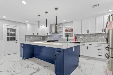 6 Storer Court Morganville NJ 07751