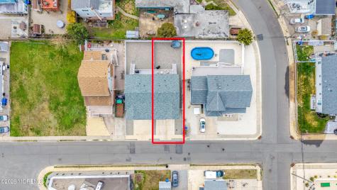 9 Saint Lawrence Avenue Seaside Heights NJ 08751