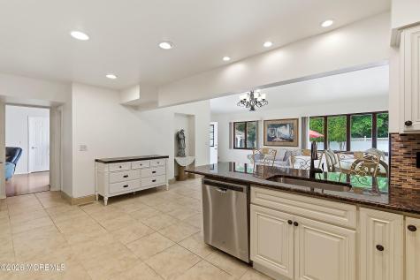 203 Doe Road Toms River NJ 08753
