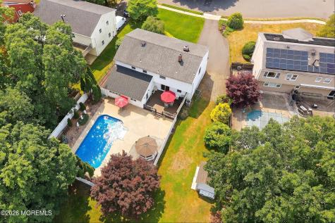 203 Doe Road Toms River NJ 08753