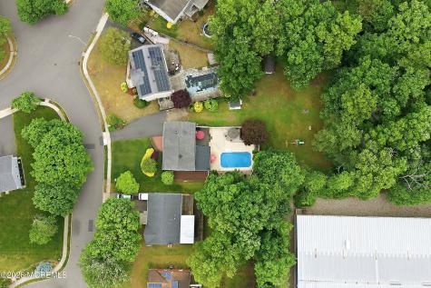 203 Doe Road Toms River NJ 08753