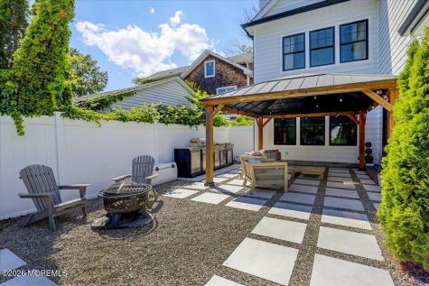 14 Wyckoff Avenue Manasquan NJ 08736