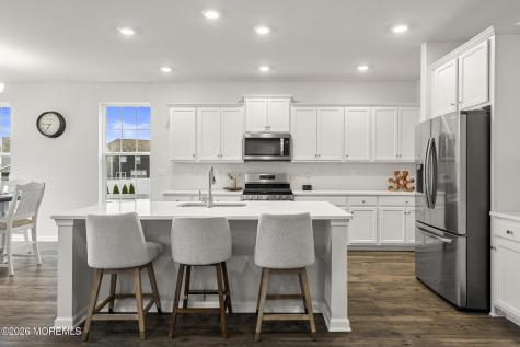 15 Holloway Avenue Manahawkin NJ 08050