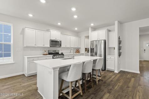 15 Holloway Avenue Manahawkin NJ 08050