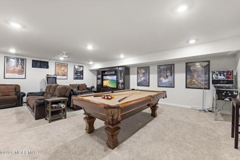 15 Holloway Avenue Manahawkin NJ 08050