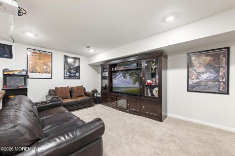 15 Holloway Avenue Manahawkin NJ 08050