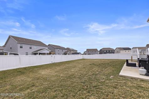 15 Holloway Avenue Manahawkin NJ 08050