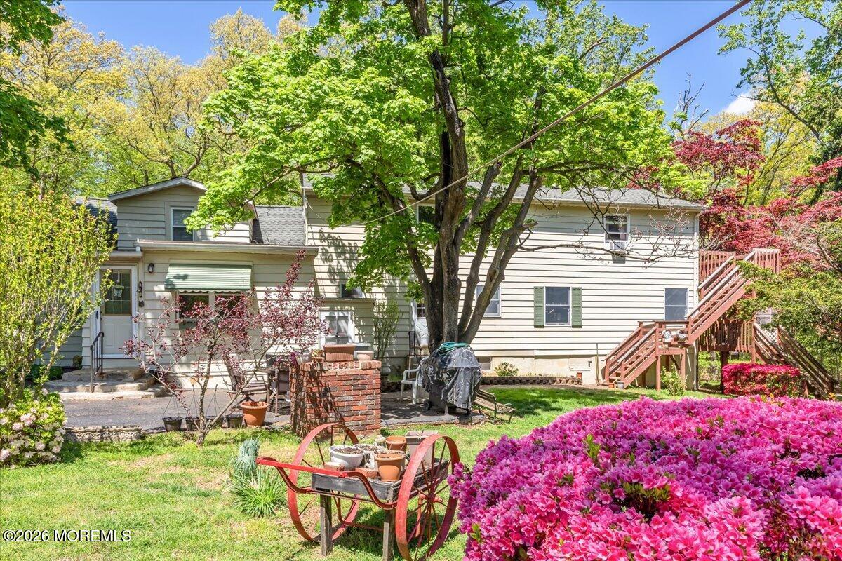 228 Red Hill Road Middletown NJ 07748