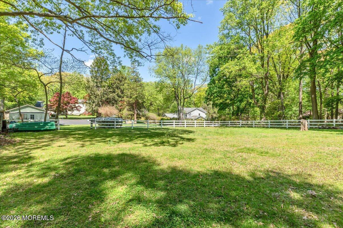 228 Red Hill Road Middletown NJ 07748