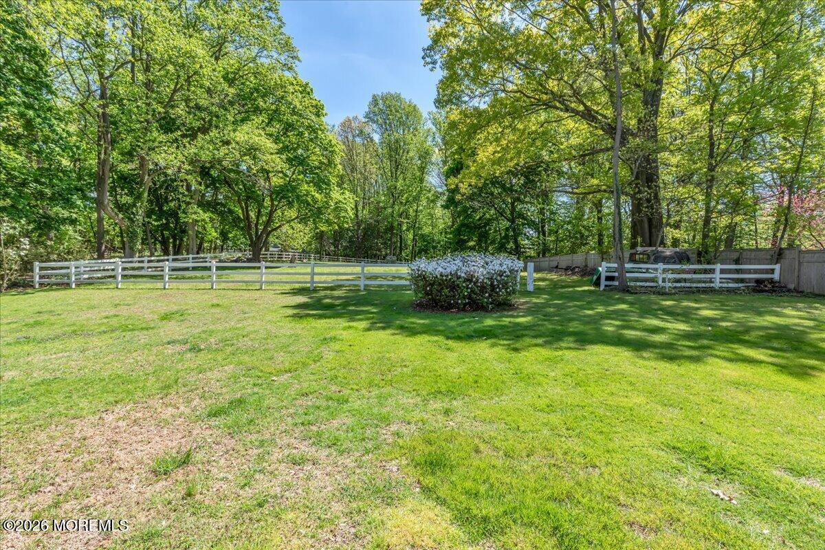 228 Red Hill Road Middletown NJ 07748