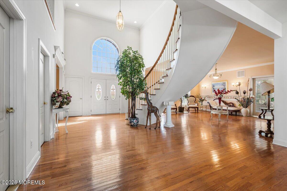 10 Huxley Court Marlboro NJ 07746