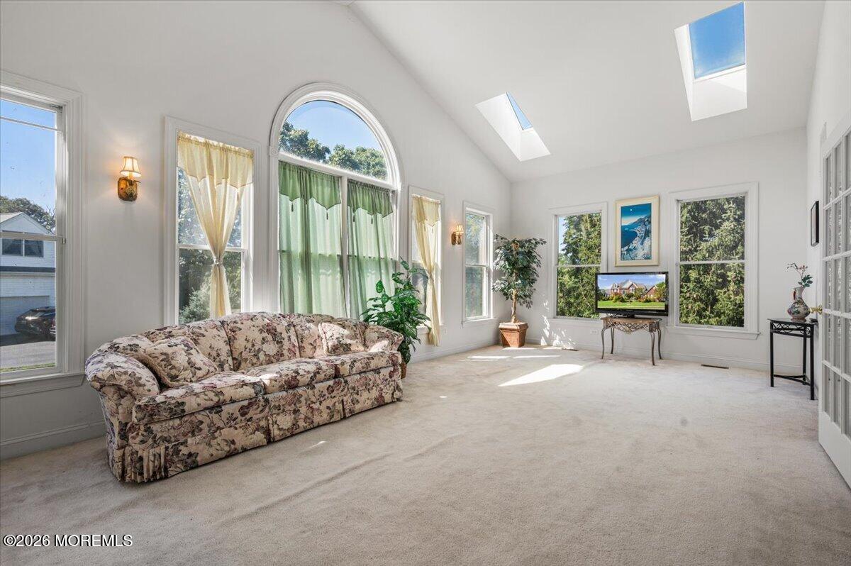 10 Huxley Court Marlboro NJ 07746