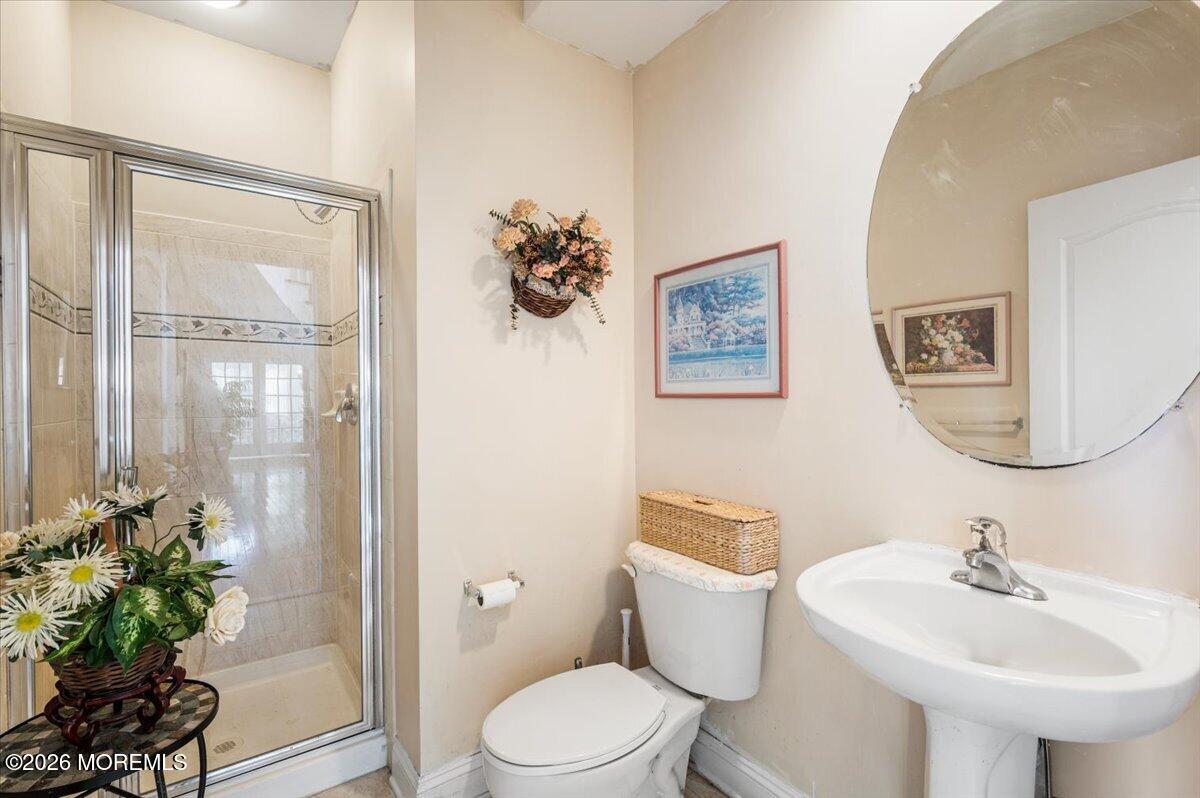 10 Huxley Court Marlboro NJ 07746