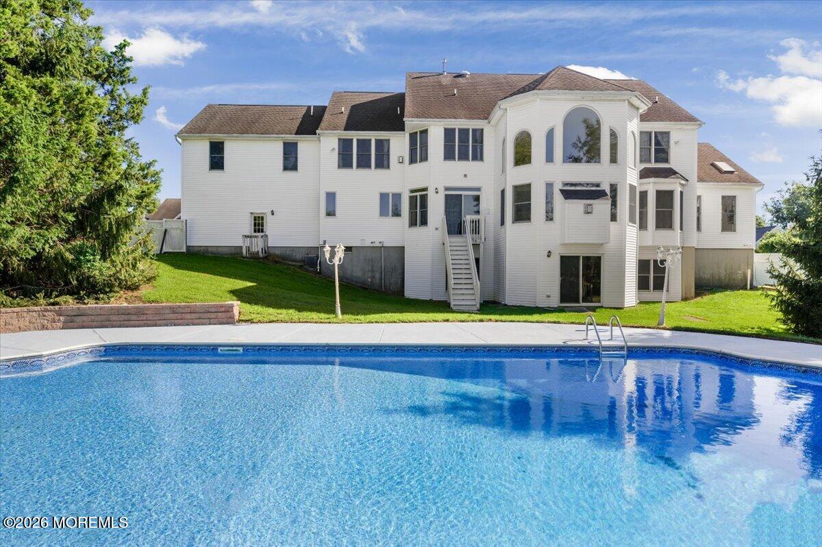 10 Huxley Court Marlboro NJ 07746
