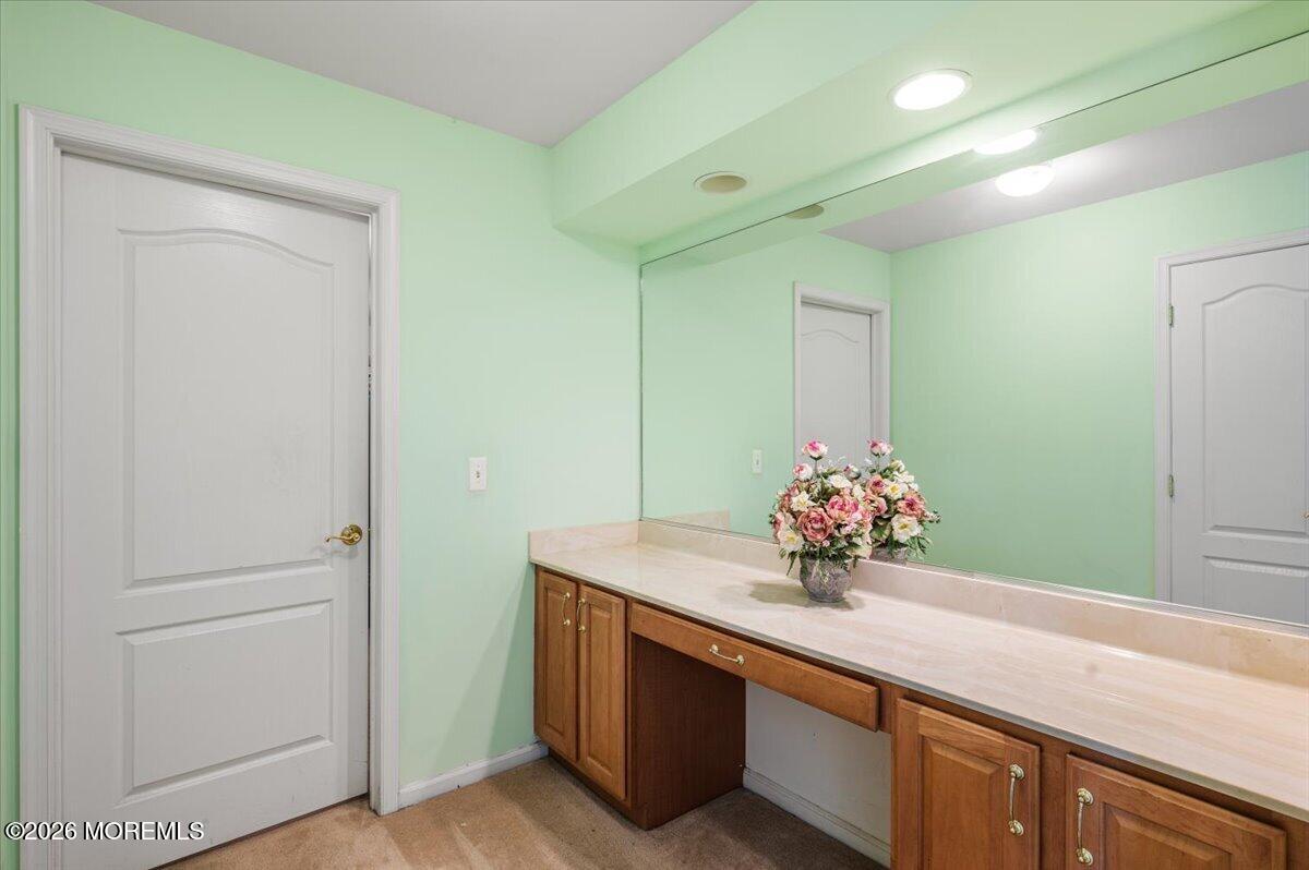 10 Huxley Court Marlboro NJ 07746
