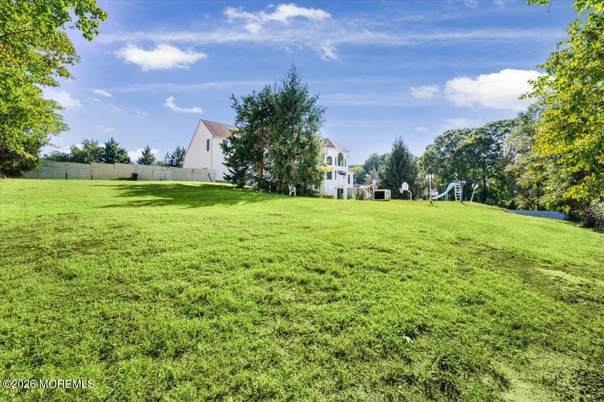 10 Huxley Court Marlboro NJ 07746