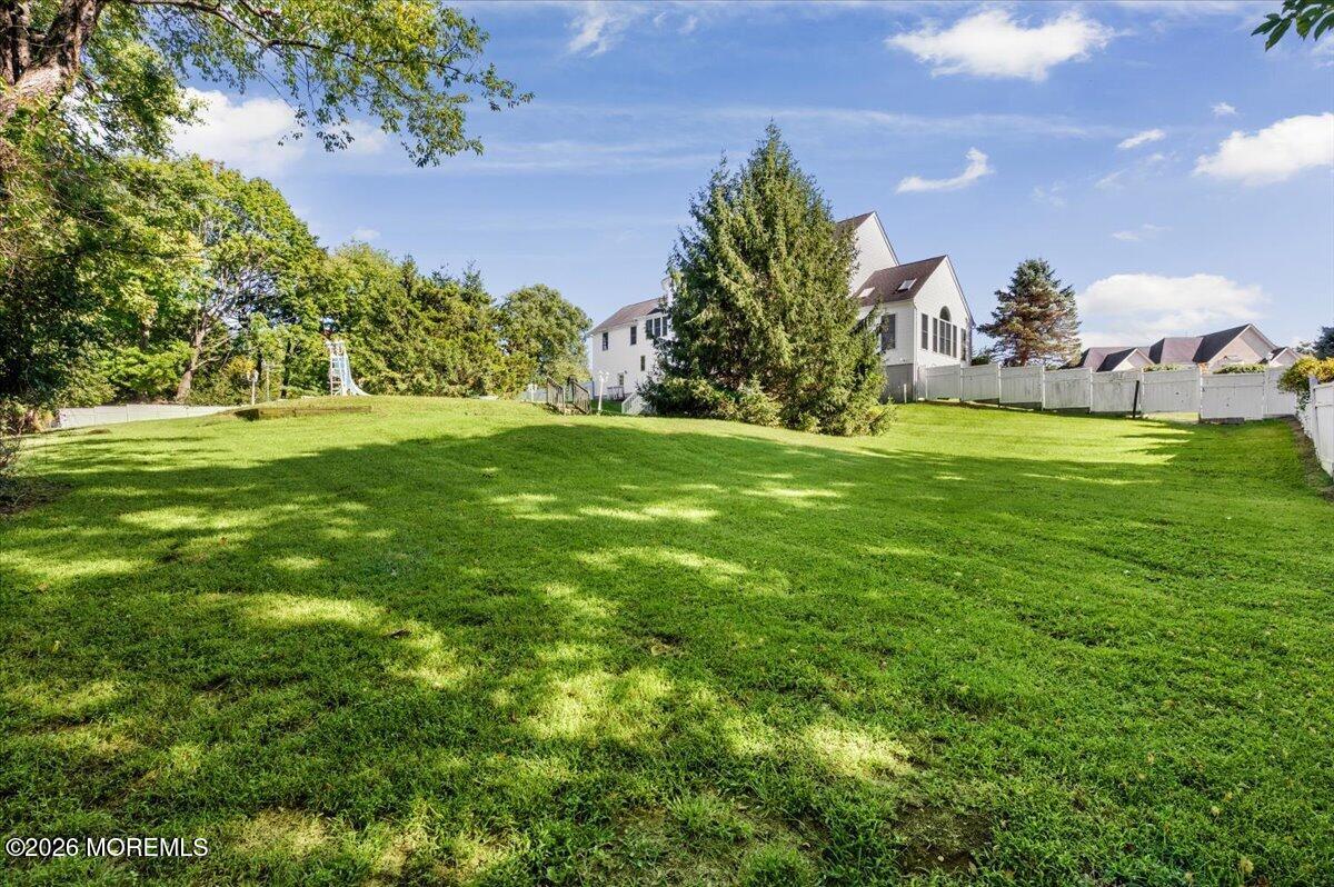 10 Huxley Court Marlboro NJ 07746