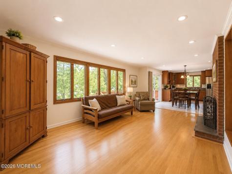 2 Borden Road Middletown NJ 07748