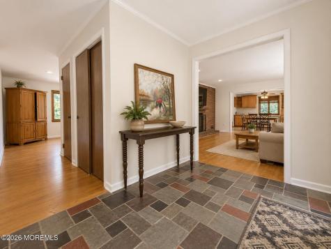 2 Borden Road Middletown NJ 07748