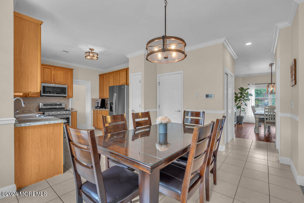 61 Serpentine Drive Bayville NJ 08721