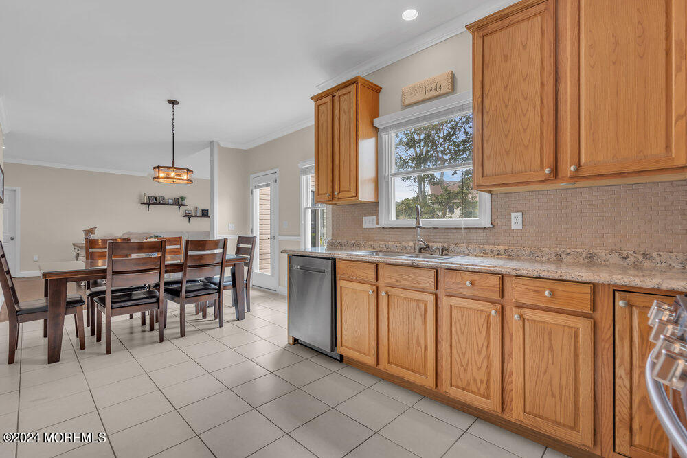 61 Serpentine Drive Bayville NJ 08721