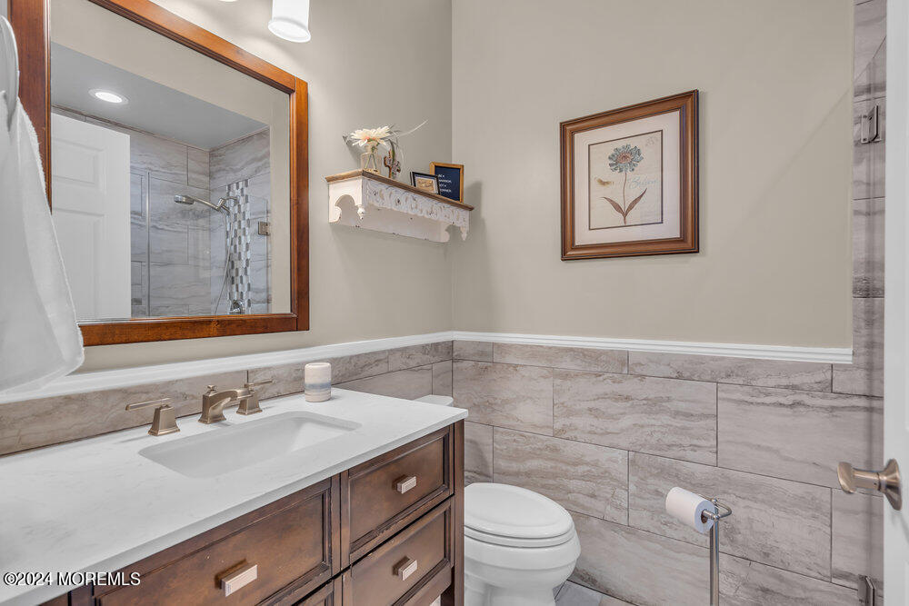 61 Serpentine Drive Bayville NJ 08721