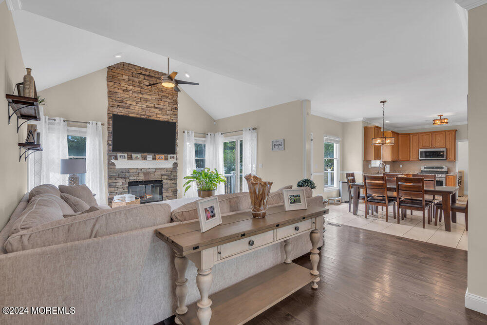 61 Serpentine Drive Bayville NJ 08721