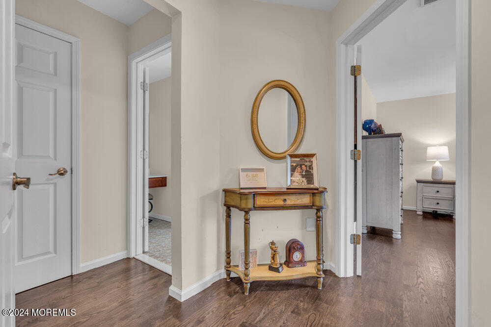 61 Serpentine Drive Bayville NJ 08721