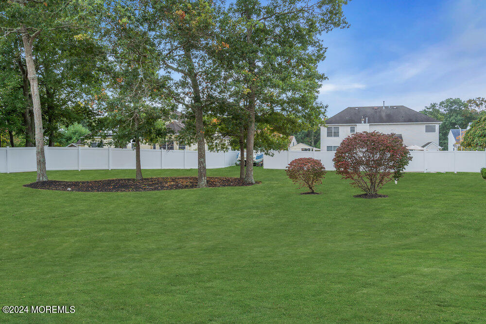 61 Serpentine Drive Bayville NJ 08721