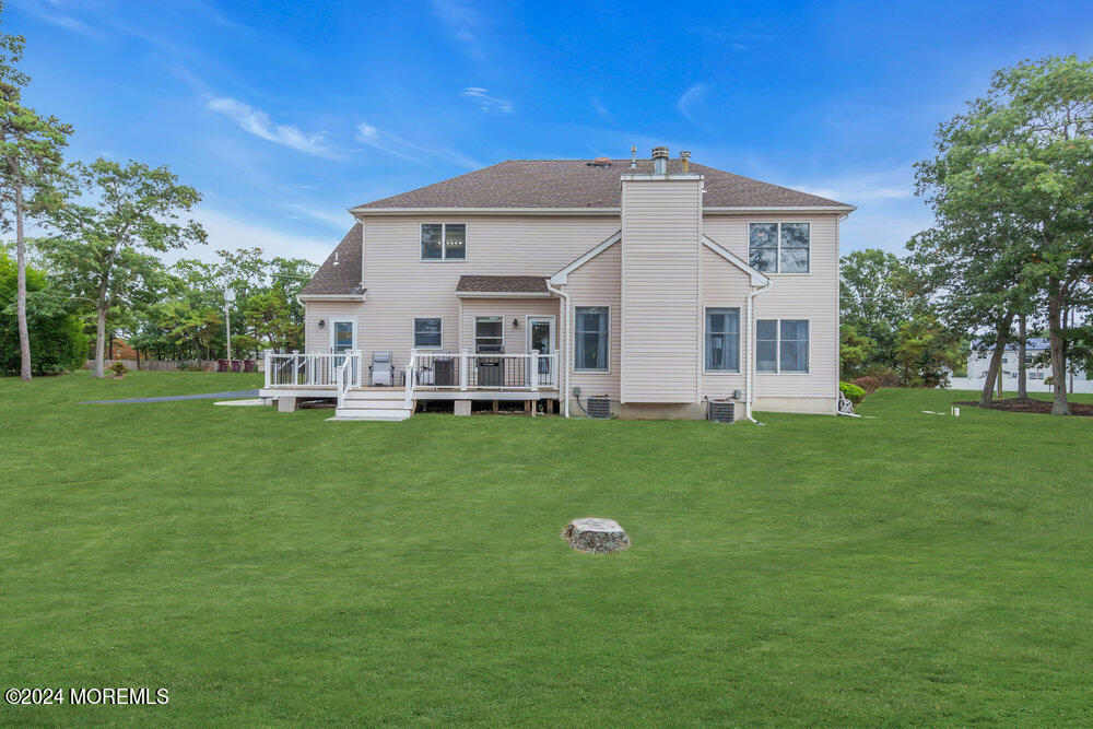 61 Serpentine Drive Bayville NJ 08721