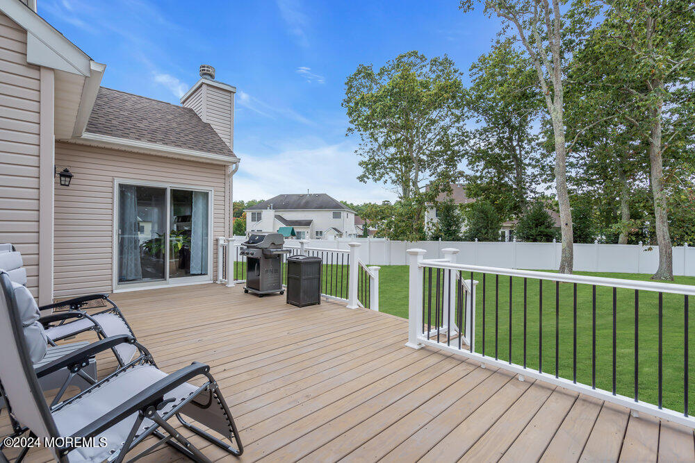 61 Serpentine Drive Bayville NJ 08721