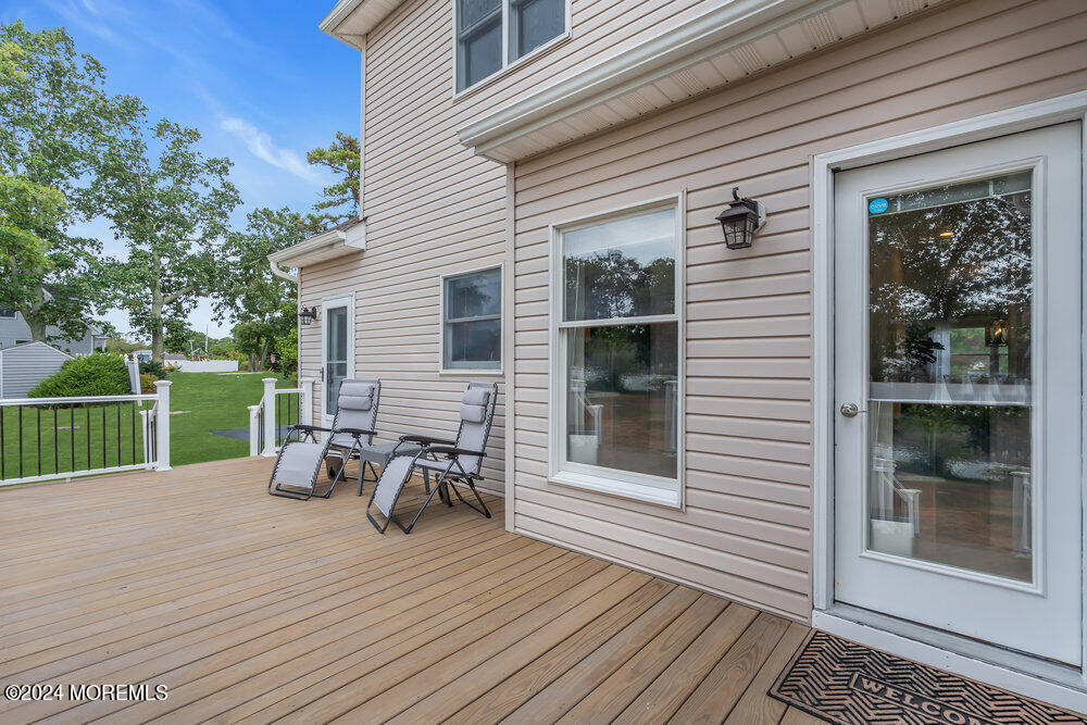 61 Serpentine Drive Bayville NJ 08721