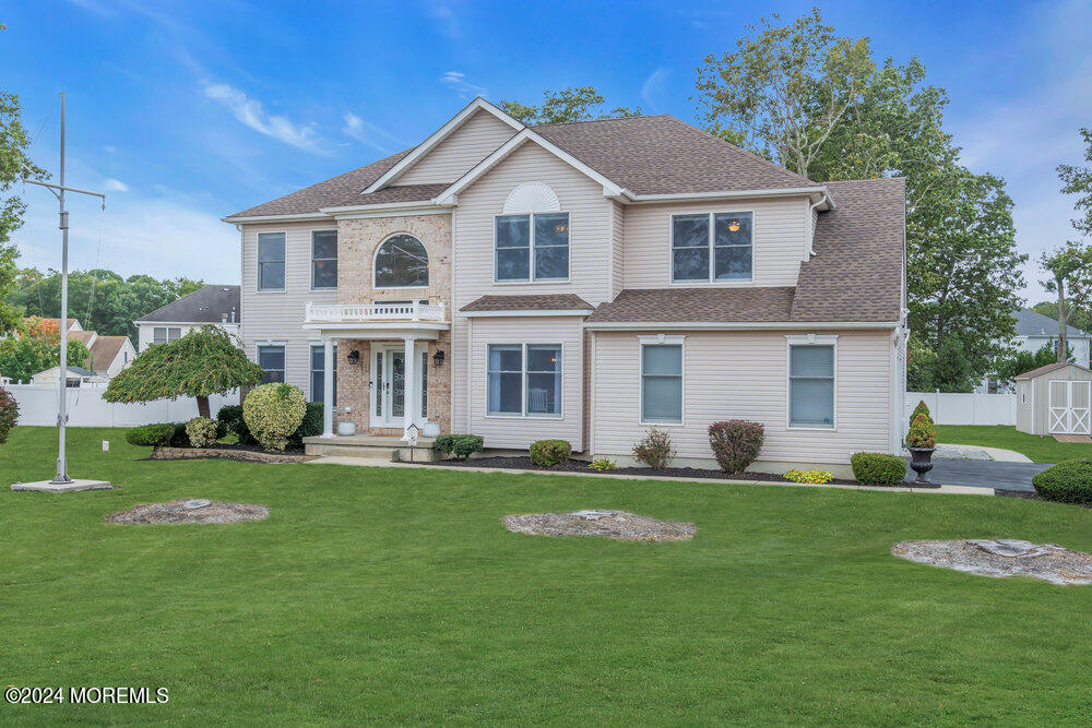 61 Serpentine Drive Bayville NJ 08721