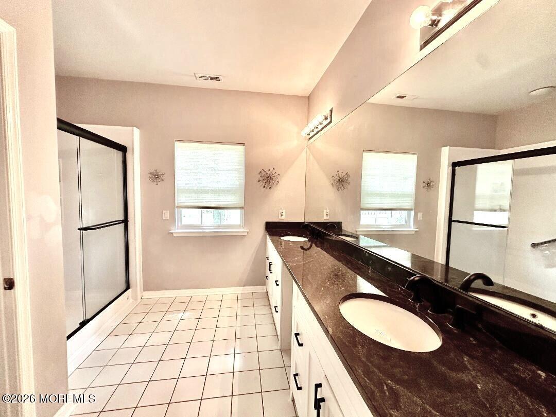 12 Lorenzo Road Manchester NJ 08759