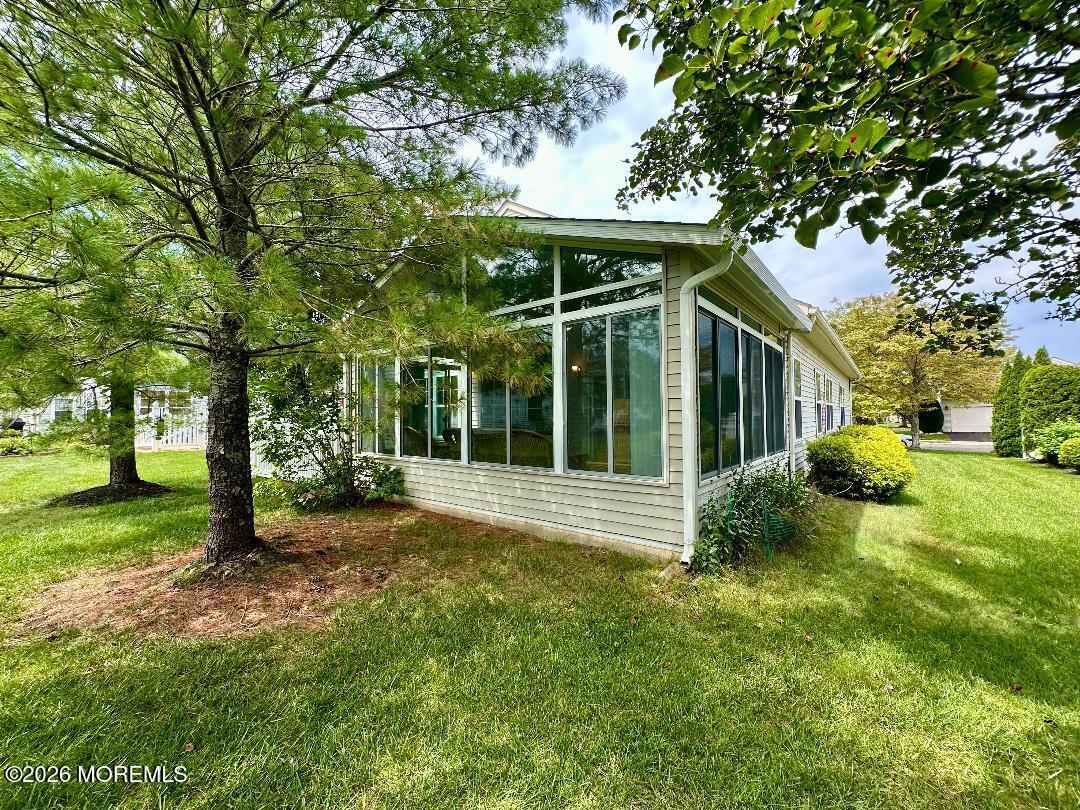 12 Lorenzo Road Manchester NJ 08759