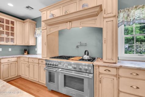 16 Tonys Drive Little Egg Harbor NJ 08087