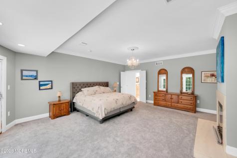 16 Tonys Drive Little Egg Harbor NJ 08087
