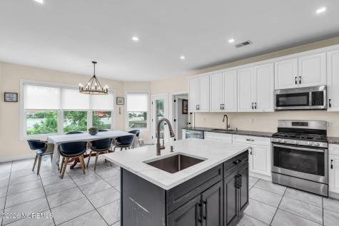 7 Dune Court Lakewood NJ 08701