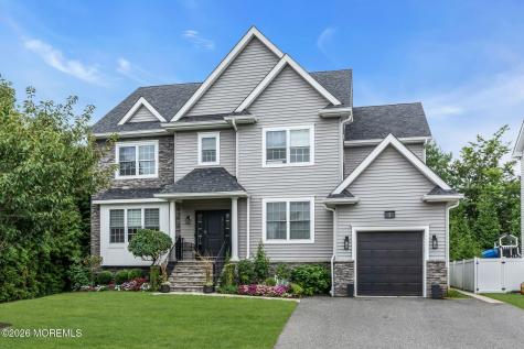 7 Dune Court Lakewood NJ 08701