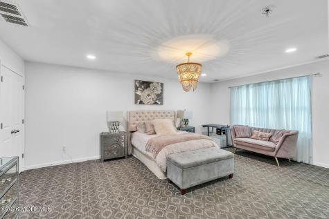 7 Dune Court Lakewood NJ 08701