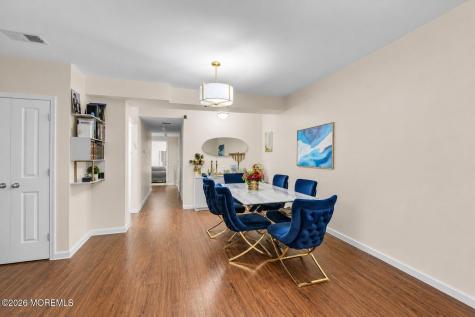 7 Dune Court Lakewood NJ 08701