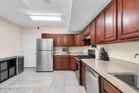 7 Dune Court Lakewood NJ 08701
