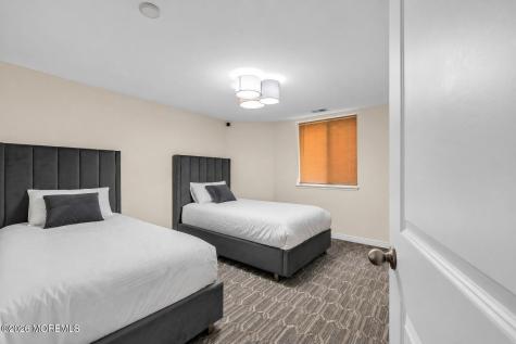 7 Dune Court Lakewood NJ 08701