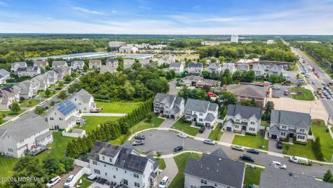 7 Dune Court Lakewood NJ 08701