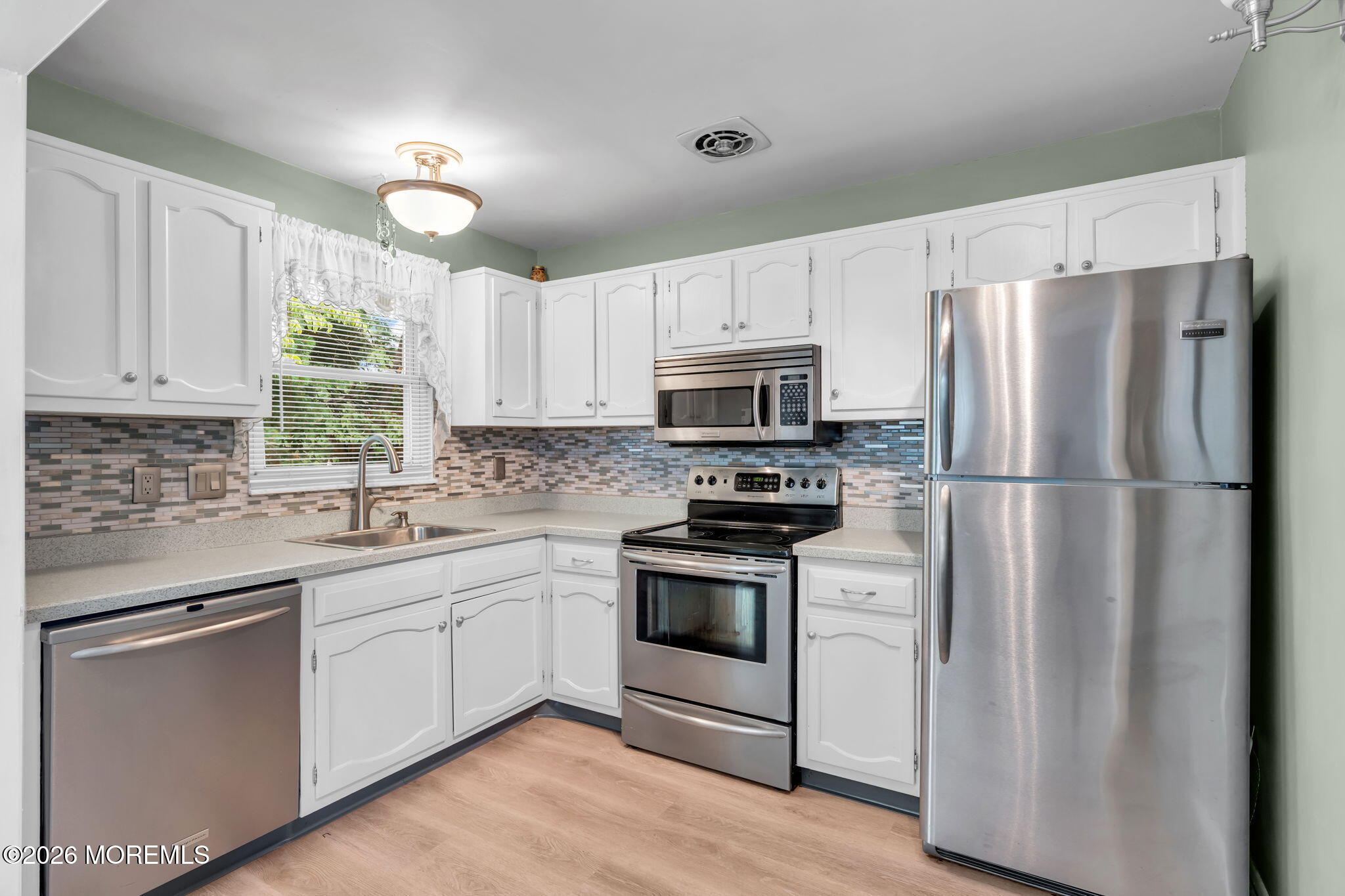 3 Lincoln Court Manchester NJ 08759