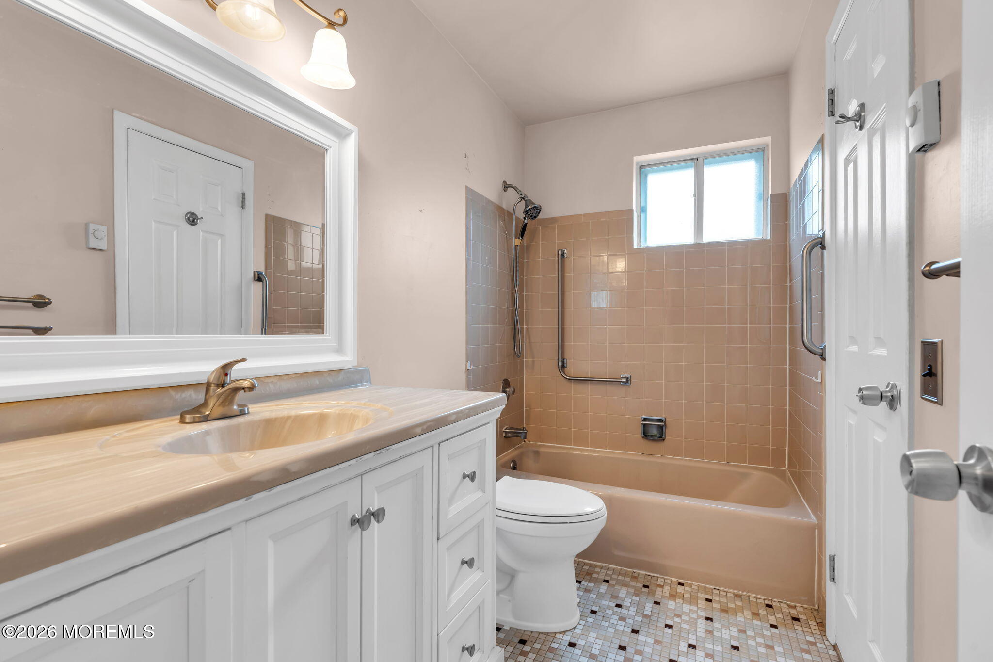 3 Lincoln Court Manchester NJ 08759