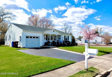 51 Eton Road Toms River NJ 08757
