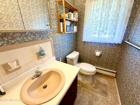 51 Eton Road Toms River NJ 08757